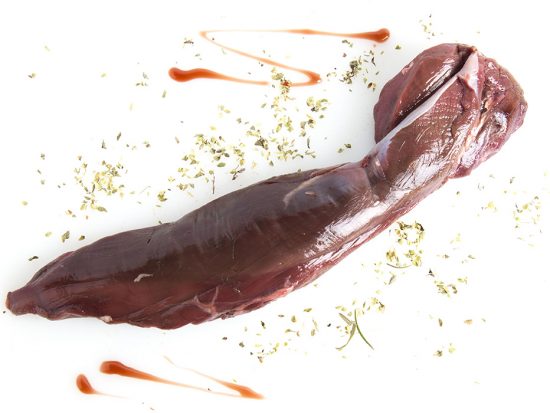 Carne De Caza Raw Cruda Carne De Caza Raw Cruda